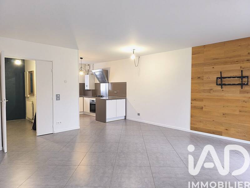 Maison à louer, 110m², SERRIS