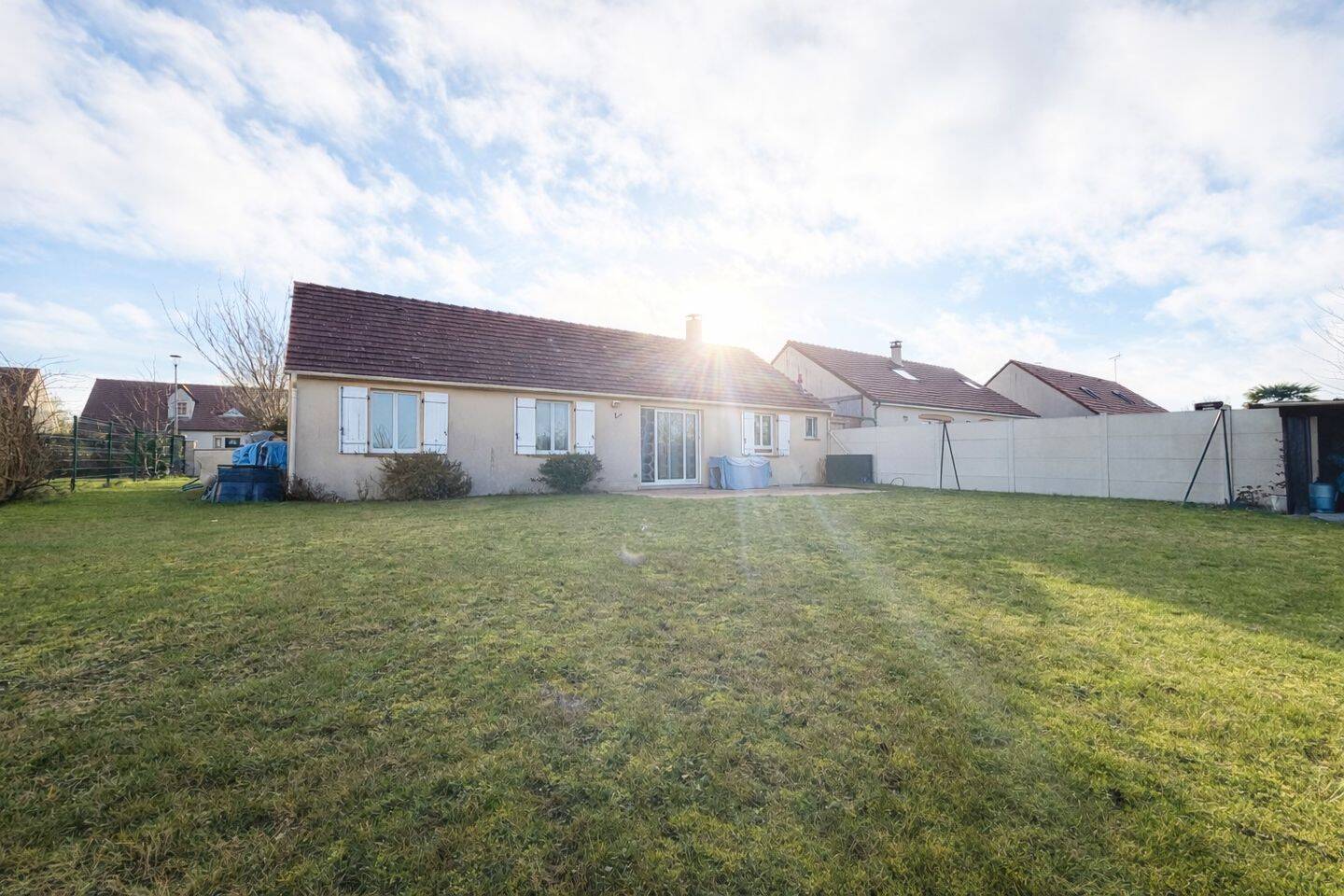Maison à vendre, 107m², NEUVILLE AUX BOIS