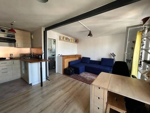 Appartement à vendre 250 000 € 1 pièce 23,93 m² Étage 5/6 Goutte d'Or-Château Rouge Paris 18ème arrondissement 75018