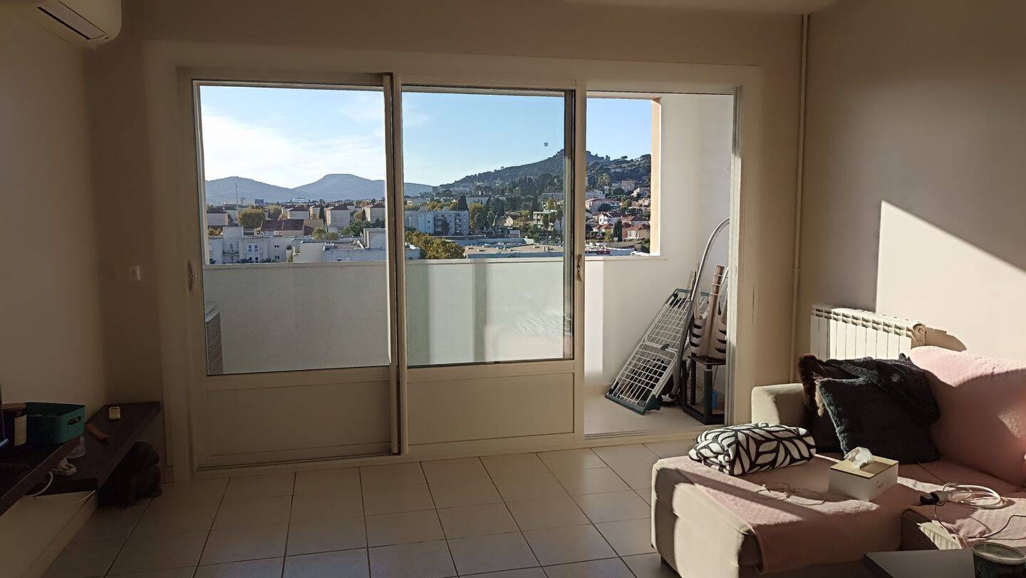 Maison à louer, 45m², HYERES