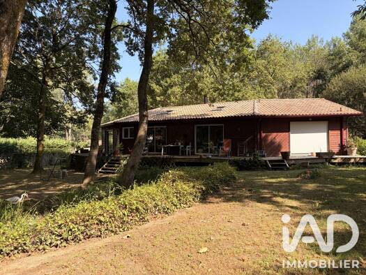 Maison à vendre 262 000 € 4 pièces 3 chambres 125 m² 4 873 m² de terrain Sort-en-Chalosse 40180