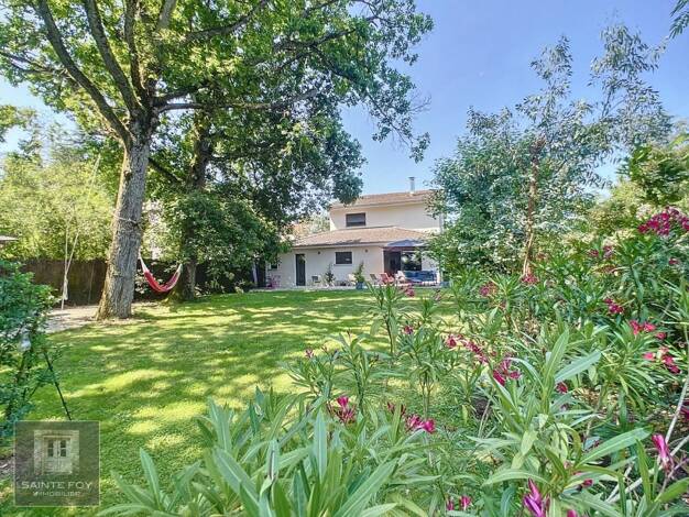 Maison à vendre 948 000 € 6 pièces 4 chambres 150 m² 850 m² de terrain Tassin le Bourg Tassin-la-Demi-Lune 69160