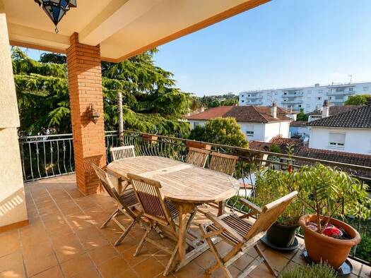 Appartement à vendre 360 000 € 6 pièces 5 chambres 173 m² Étage 2/3 Soupetard Toulouse 31500