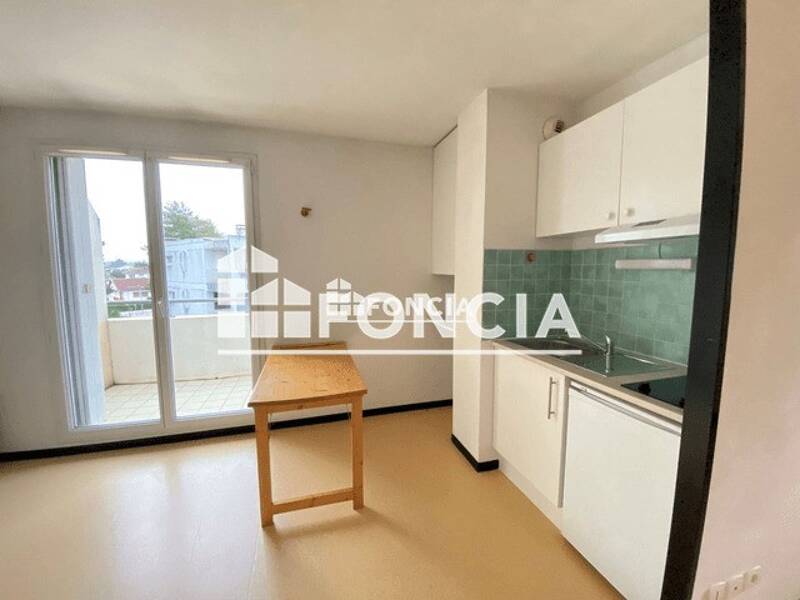 Maison à louer, 25m², PAU