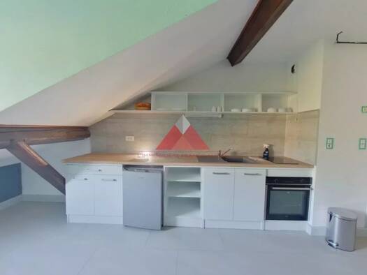 Appartement à louer 495 € 1 pièce 29,7 m² 2ème étage Morbier 39400