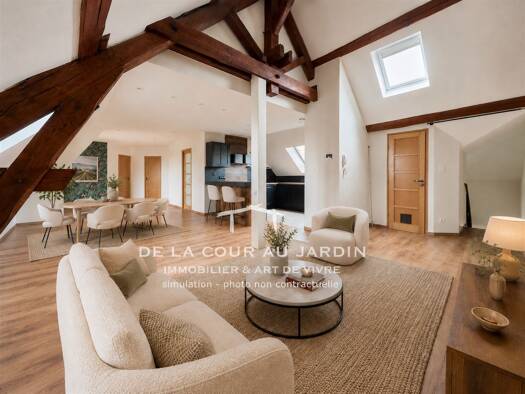 Appartement à vendre 270 000 € 3 pièces 2 chambres 98 m² Étage 1/1 Colbert-Gare-Colombiere Beaune 21200