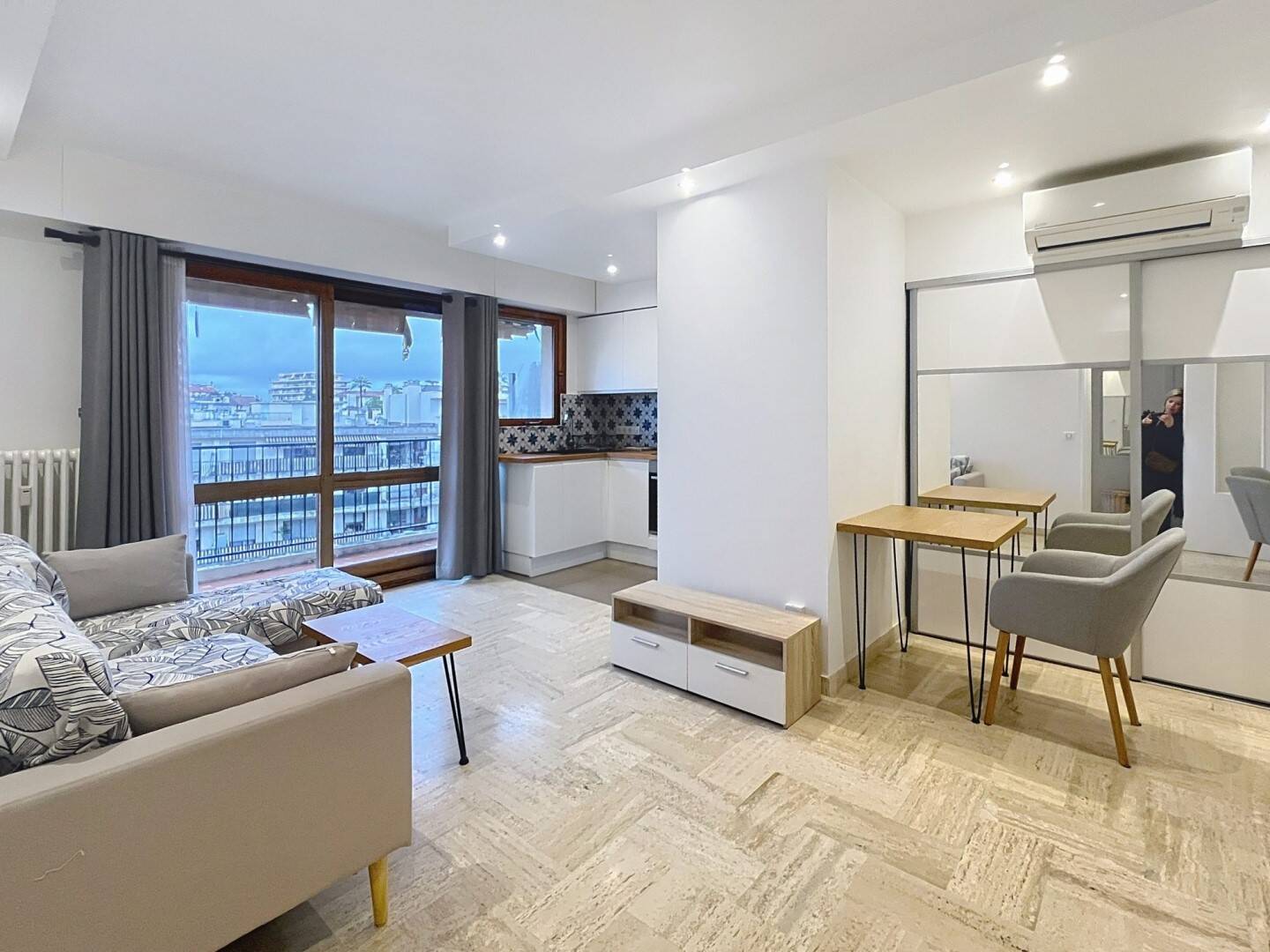 Maison à louer, 42m², CANNES