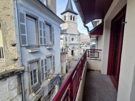 Maison à vendre 279 000 € 5 pièces 3 chambres 149 m² 70 m² de terrain Argelès-Gazost 65400