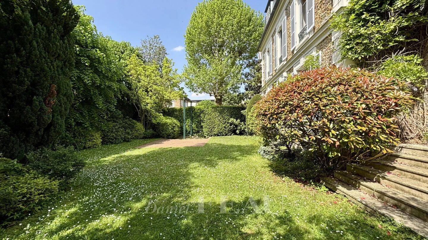 Maison à vendre, 320m², VERSAILLES