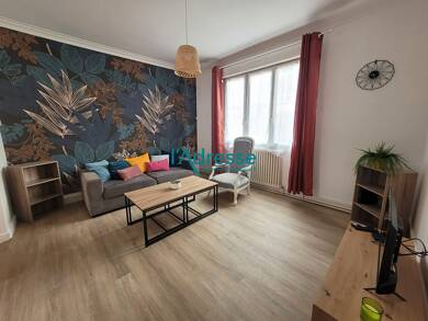 Maison à louer 1 250 € 5 pièces 4 chambres 75 m² 163 m² de terrain Chateaubriant 44110