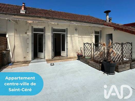 Appartement à vendre 101 000 € 5 pièces 3 chambres 138 m² Étage 1/2 Saint-Céré 46400