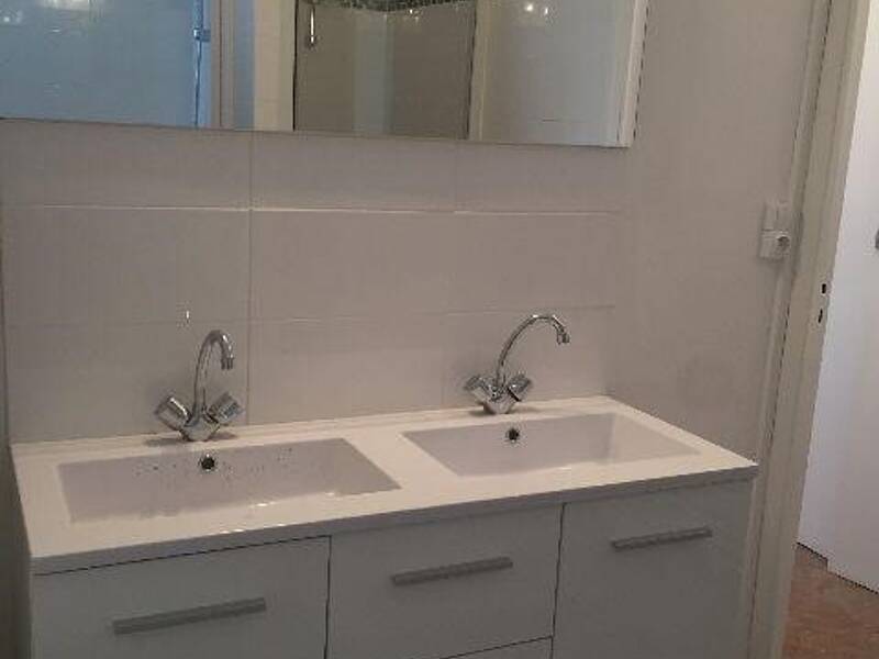 Maison à louer, 92m², MARSEILLE 8E