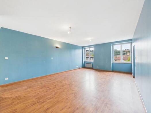 Appartement à vendre 145 000 € 4 pièces 3 chambres 92 m² Centre Saint-Marcellin 38160
