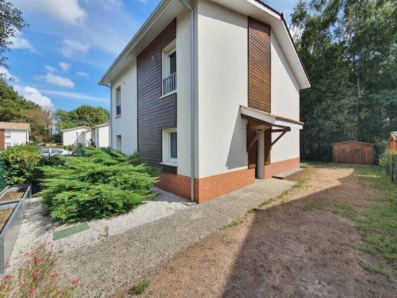 Maison à louer, 58m², SAINT JEAN D'ILLAC
