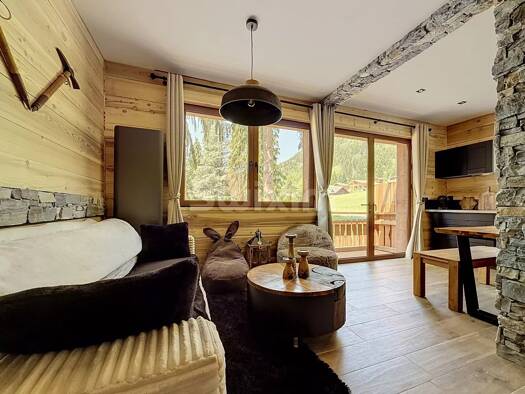 Appartement à vendre 329 000 € 2 pièces 2 chambres 49 m² RDC Ouest et Nord Passy 74190