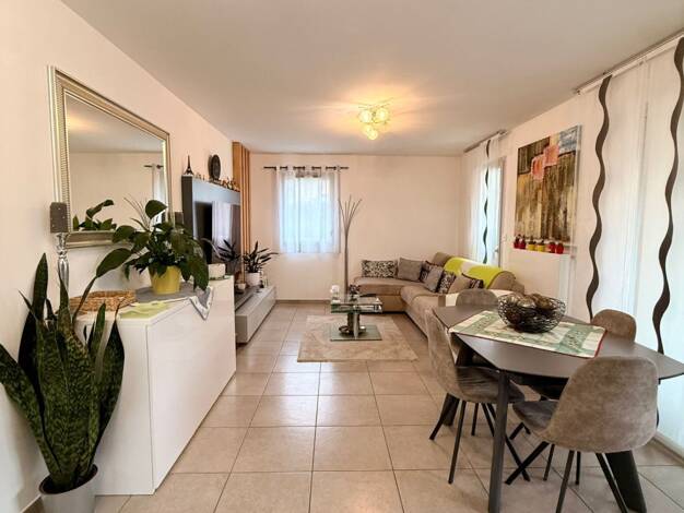 Appartement à vendre 336 000 € 3 pièces 2 chambres 61,6 m² RDC/4 Vétraz-Monthoux 74100