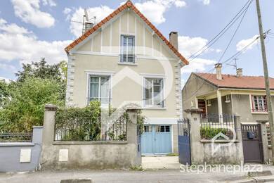 Maison à vendre 499 000 € 6 pièces 4 chambres 184 m² 236 m² de terrain Le Plateau Vitry sur Seine 94400