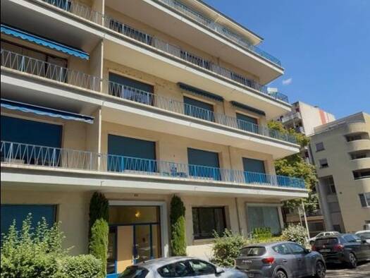 Appartement à vendre 139 000 € 5 pièces 3 chambres 114 m² Étage 3/4 Centre Rive-de-Gier 42800