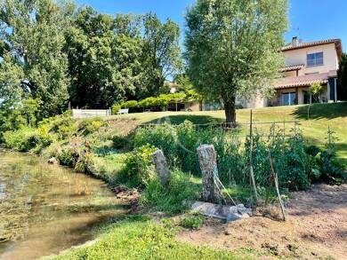 Maison de plain-pied à vendre 650 000 € 9 pièces 5 chambres 520 m² 2 032 m² de terrain Terssac 81150