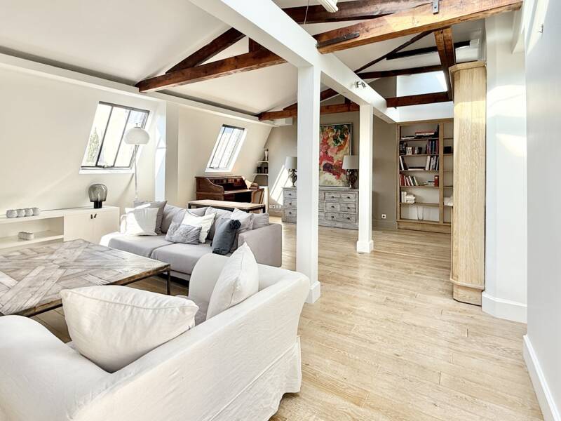 Maison à louer, 187m², PARIS 16E