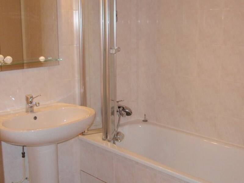 Maison à louer, 63m², SIMIANE COLLONGUE