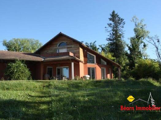 Maison à vendre 420 000 € 5 pièces 4 chambres 160 m² 3 568 m² de terrain Salies-de-Béarn 64270