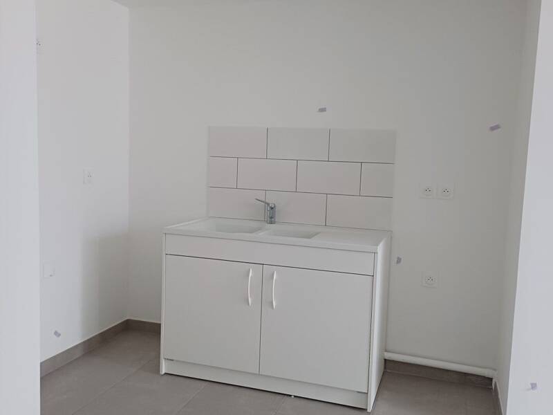 Maison à louer, 62m², LYON 8E