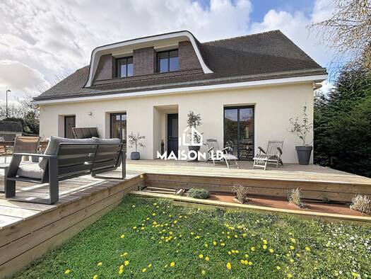 Maison à vendre 495 000 € 6 pièces 4 chambres 150 m² 1 852 m² de terrain Grainville-Langannerie 14190