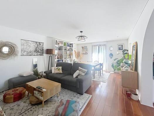 Appartement à vendre 315 000 € 4 pièces 3 chambres 80 m² Étage 2/6 Rabelais-Tonnellé Tours 37000