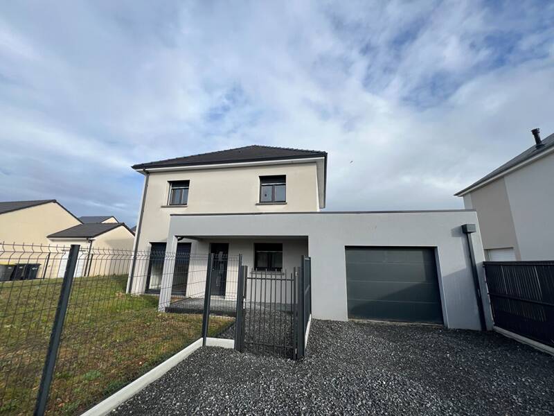 Maison à louer, 112m², BELLENGREVILLE