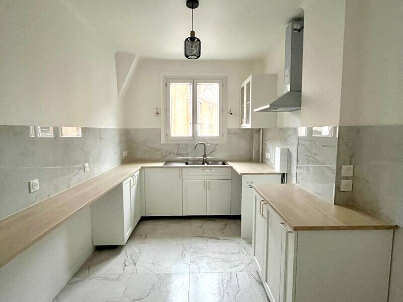 Maison à louer, 94m², PARIS 19E