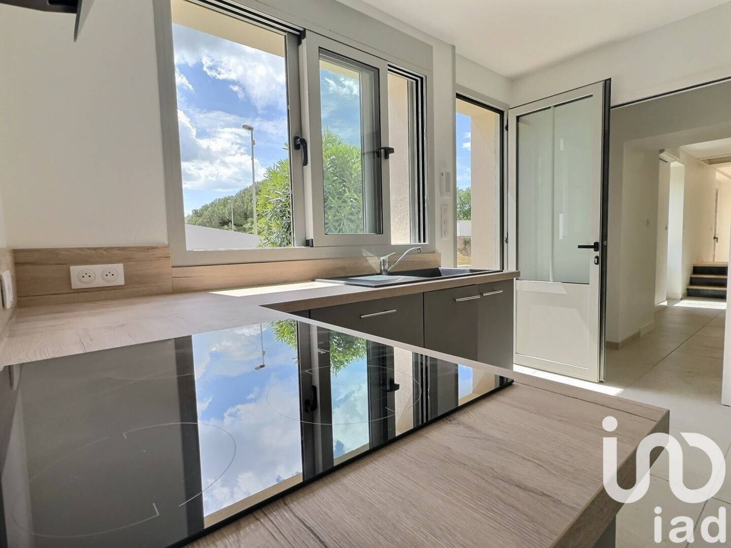 Maison à vendre, 165m², SAINT LAURENT DE LA PREE