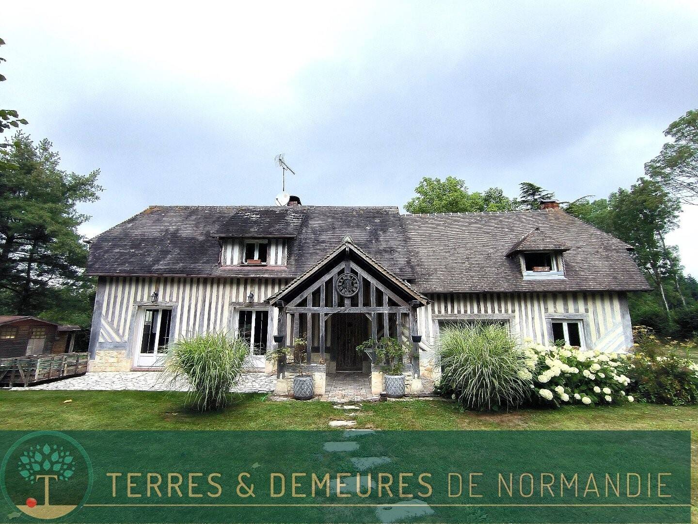 Maison à vendre, 155m², SAINT HYMER
