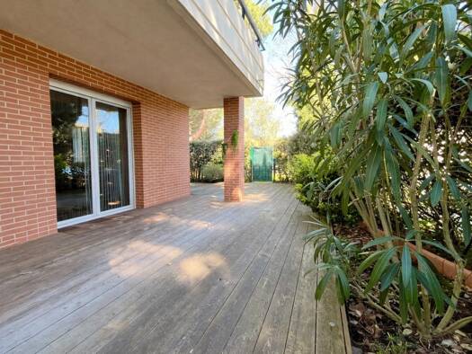 Appartement à vendre 199 900 € 3 pièces 2 chambres 58 m² RDC Gagnac-sur-Garonne 31150