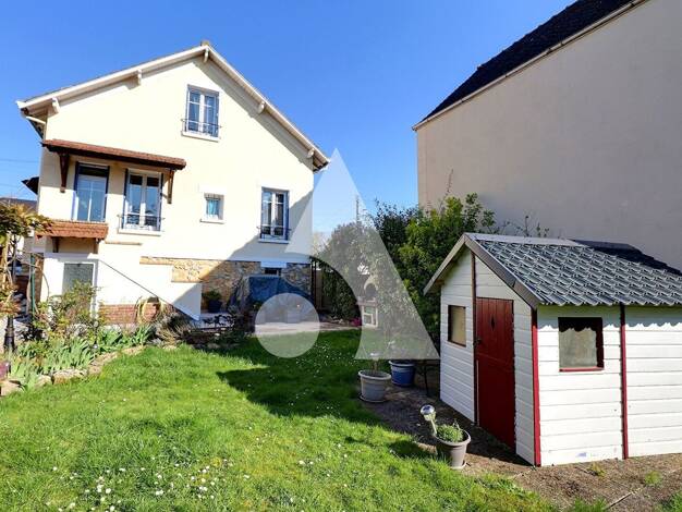 Maison à vendre 459 000 € 5 pièces 3 chambres 131 m² 722 m² de terrain Soignolles Méry-sur-Oise 95540