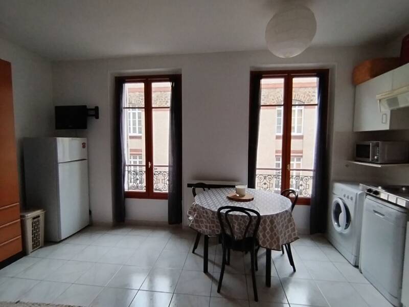 Maison à louer, 20m², PARIS 18E