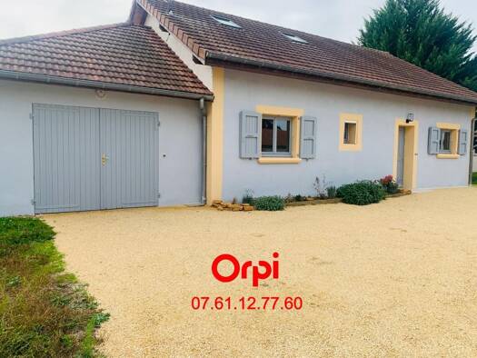 Maison à vendre 269 000 € 5 pièces 4 chambres 151,6 m² 1 554 m² de terrain Saint-Étienne-de-Saint-Geoirs 38590