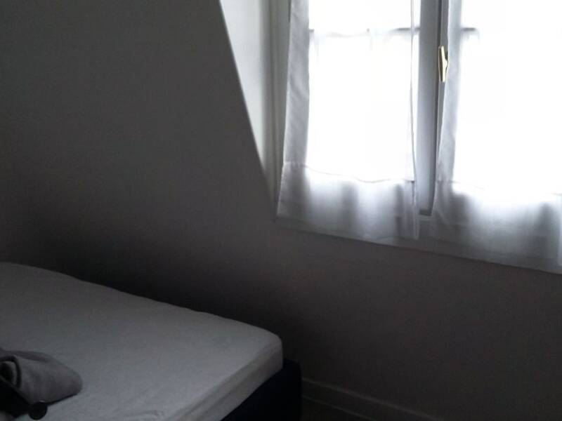 Maison à louer, 21m², PARIS 16E