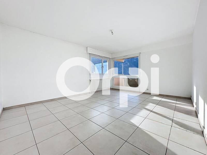 Maison à louer, 75m², CLUSES