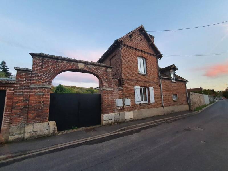 Maison à louer, 80m², ESCHES