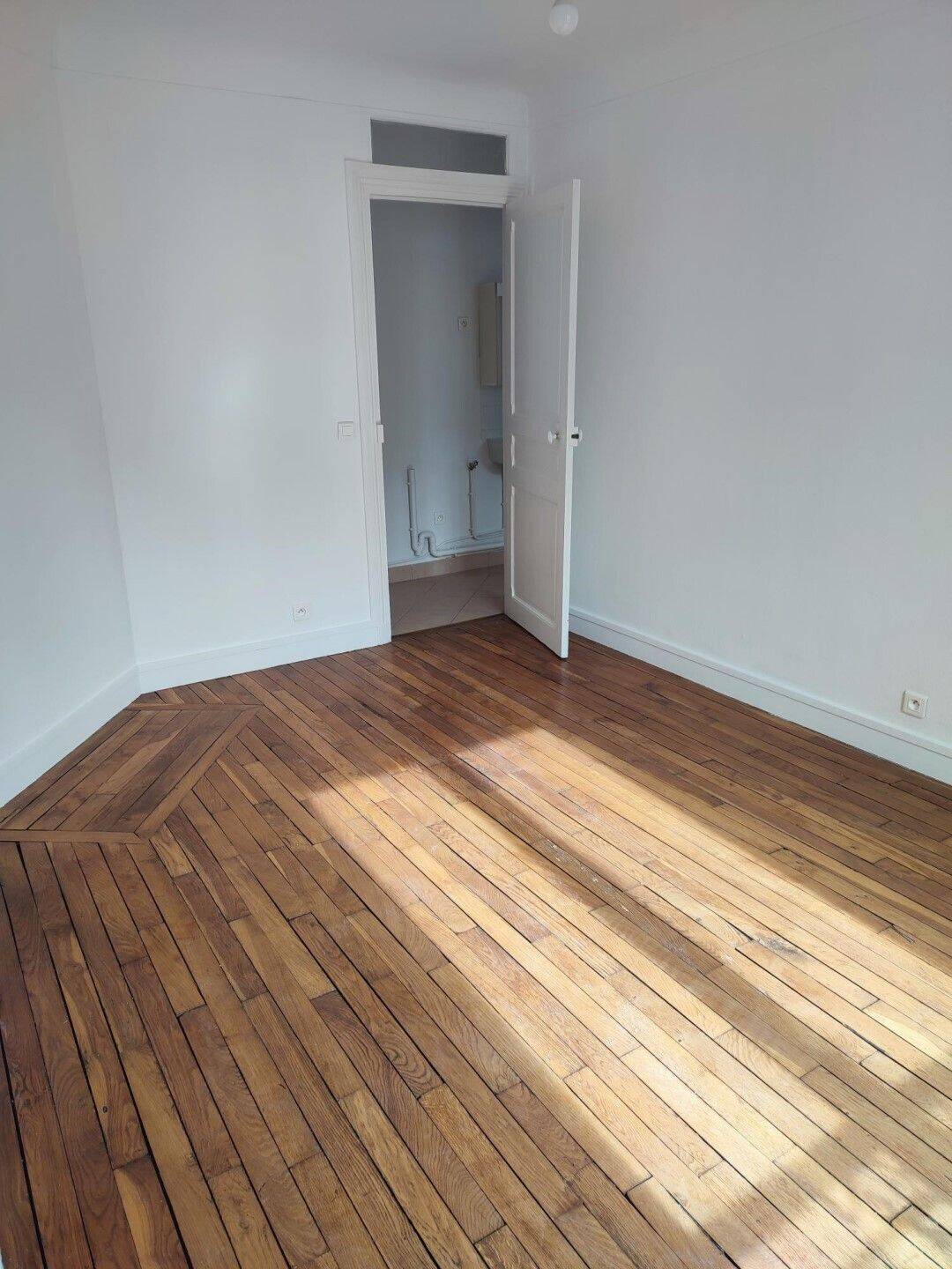 Maison à louer, 52m², COURBEVOIE