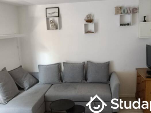 Appartement à louer - logement étudiant 630 € 2 pièces 1 chambre 35 m² RDC Grieu-Vallon Suisse-Saint Milaire-Mont Gargan Rouen 76000