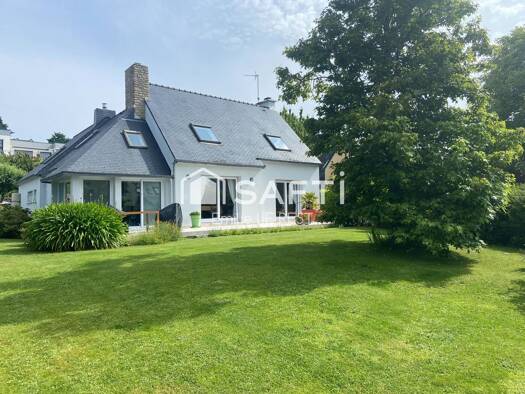 Maison à vendre 553 850 € 8 pièces 5 chambres 146 m² Bourg de Crozon Crozon 29160