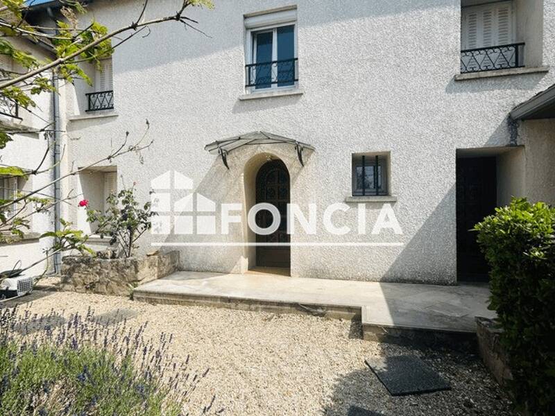 Maison à louer, 153m², SAINTE GENEVIEVE DES BOIS
