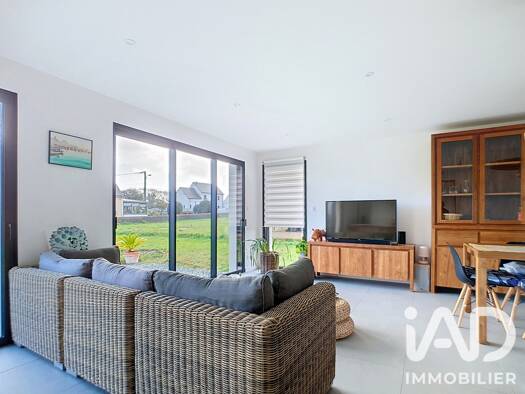 Maison à vendre 359 000 € 5 pièces 3 chambres 90,34 m² 768 m² de terrain Plozévet 29710