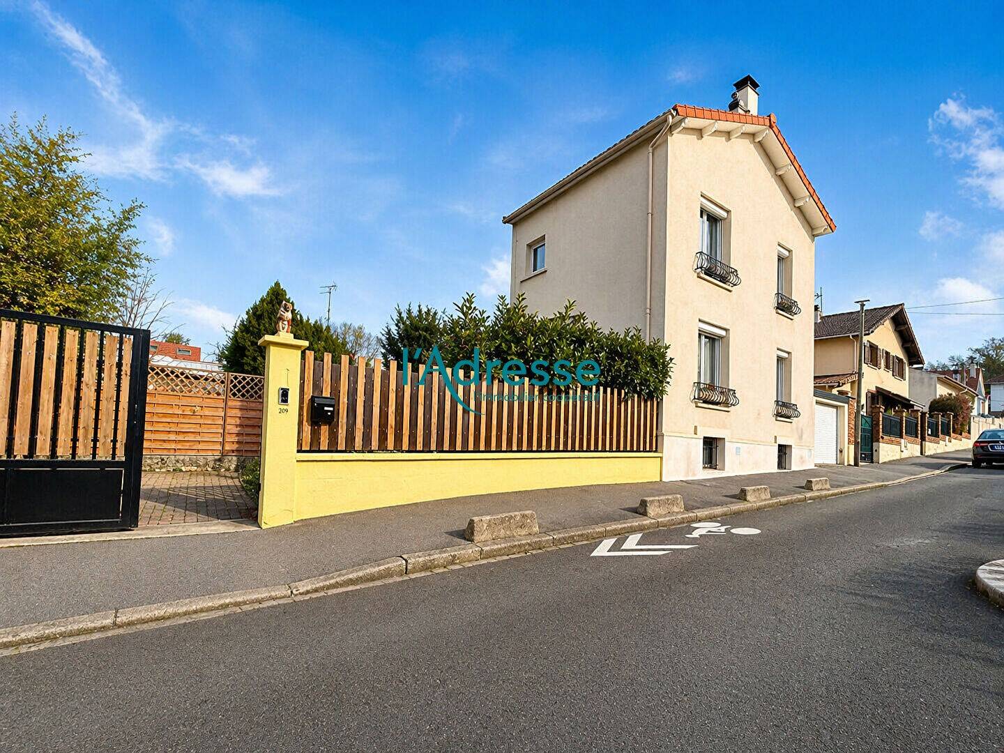 Maison à vendre, 109m², NANTERRE