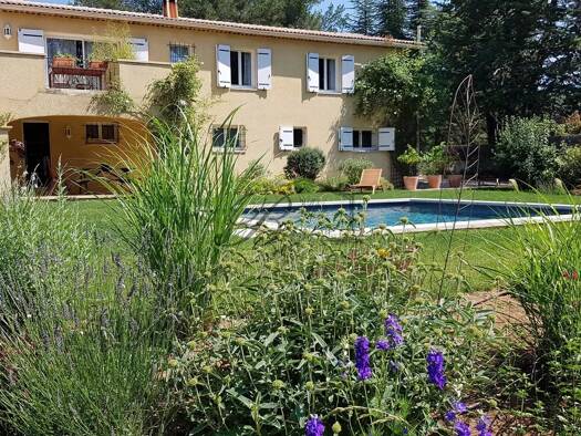 Maison à vendre 509 000 € 7 pièces 5 chambres 140 m² 1 600 m² de terrain La Bastide-des-Jourdans 84240