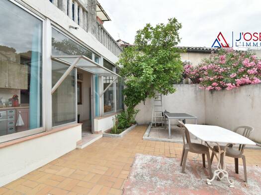 Appartement à vendre 395 000 € 3 pièces 2 chambres 57 m² RDC/1 Bompard Marseille 7ème arrondissement 13007