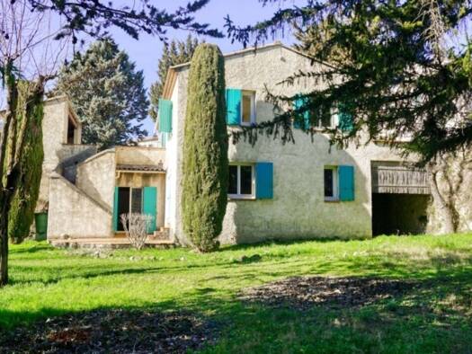 Maison à vendre 450 000 € 6 pièces 3 chambres 163 m² 2 149 m² de terrain Mirabeau 84240