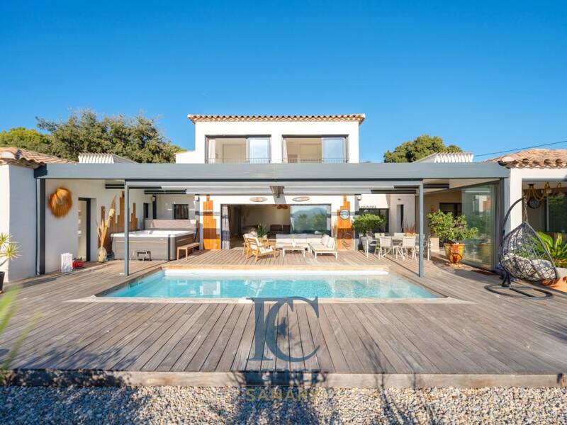 Maison à vendre, 297m², LA CADIERE D'AZUR